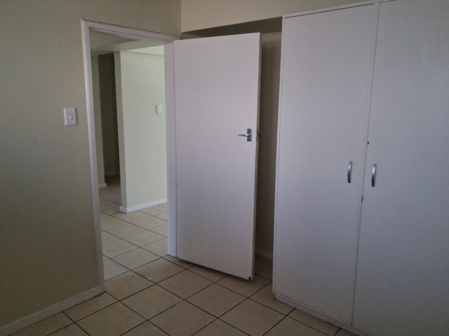 To Let 2 Bedroom Property for Rent in Quigney Eastern Cape